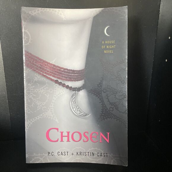 House of Night Novels Ser.: Chosen : A House of Night Novel by Kristin Cast - Picture 1 of 7